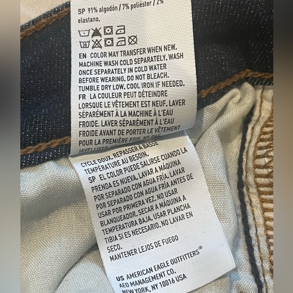 Women’s High Rise Next Level Stretch Distressed Jegging from American Eagle - Picture 6 of 8